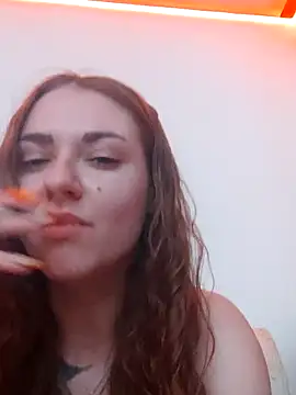 Snapshot of Abby__White chatting on 02/13/25, 01:40 Abby White online show from 02/13/25, 01:40