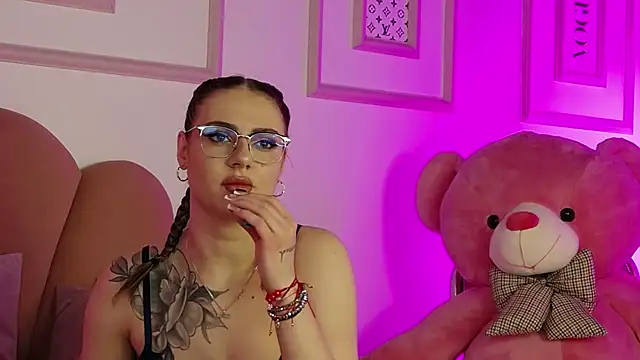 Abby  White online show from 03/07/26, 05:32