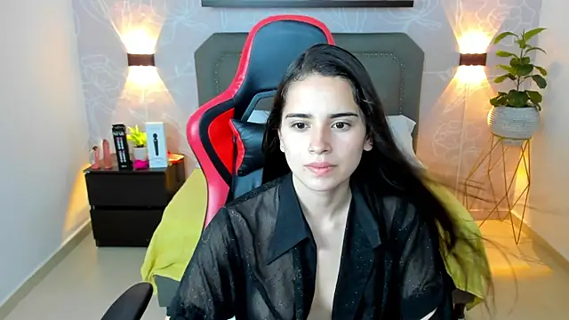 Snapshot of angelica_dymond chatting on 02/05/25, 12:06 angelica dymond online show from 02/05/25, 12:06