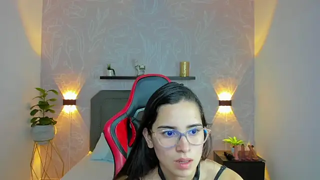 Snapshot of angelica_dymond chatting on 02/27/25, 12:02 angelica dymond online show from 02/27/25, 12:02