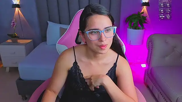 angelica dymond online show from 11/19/25, 07:03