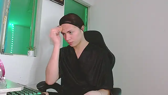 giuliana andrade online show from 03/17/26, 11:52