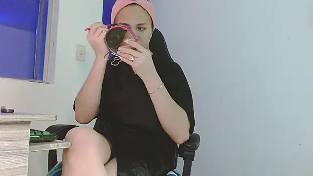 giuliana andrade online show from 06/06/26, 03:17