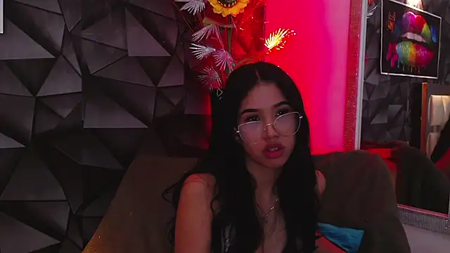 Snapshot of ava_jhonsson chatting on 12/17/24, 06:42 ava jhonsson online show from 12/17/24, 06:42