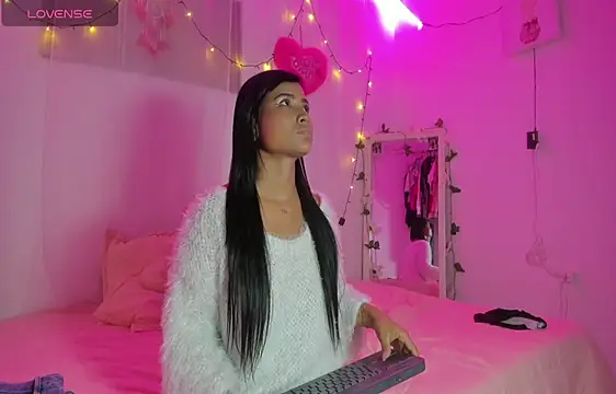 catalina and roger online show from 02/22/25, 03:12