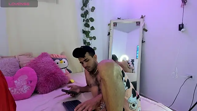 catalina and roger online show from 10/22/25, 12:05