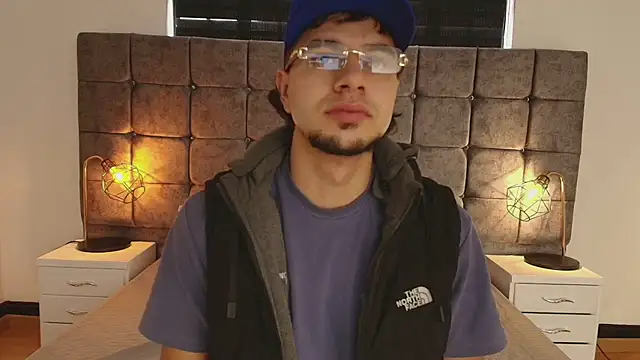 Amadeo Wild online show from 03/05/25, 01:28