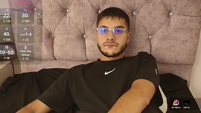 Amadeo Wild online show from 10/26/25, 04:18