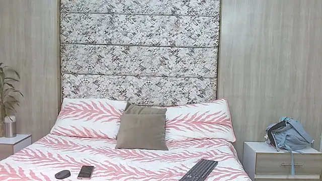 Snapshot of adara_deidara chatting on 03/22/25, 10:39 adara deidara online show from 03/22/25, 10:39