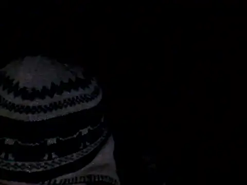 Snapshot of Leocesar37 chatting on 11/11/25, 07:41 Leocesar37 online show from 11/11/25, 07:41