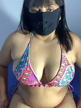 Jeroliee viyana online show from 05/05/26, 03:25