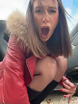 lola tentatiion online show from 02/12/26, 12:33