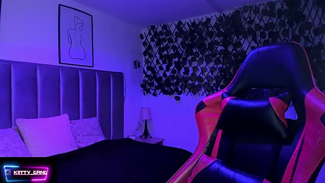 Kitty Gang online show from 02/28/26, 02:23