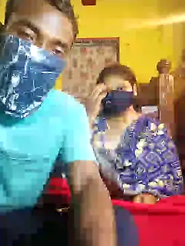 Snapshot of indiancouple09 chatting on 01/29/25, 03:58 indiancouple09 online show from 01/29/25, 03:58