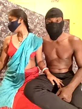 Snapshot of indiancouple09 chatting on 02/01/26, 04:05 indiancouple09 online show from 02/01/26, 04:05