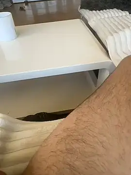 lxrxdxn online show from 04/08/26, 01:22