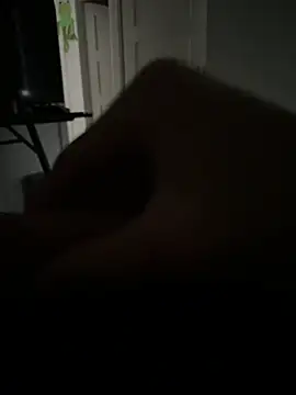 Snapshot of lxrxdxn chatting on 05/19/26, 06:47 lxrxdxn online show from 05/19/26, 06:47