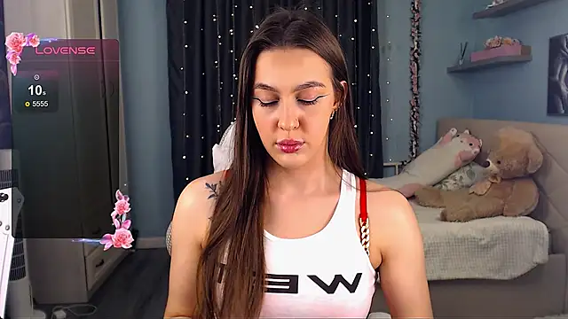 Doll Jasmine  online show from 11/08/25, 09:46