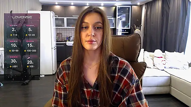 Snapshot of Doll_Jasmine_ chatting on 05/21/26, 09:38 Doll Jasmine online show from 05/21/26, 09:38