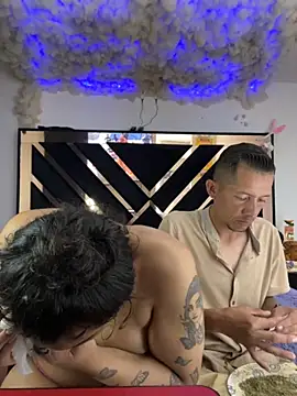 Brianna Trans00 online show from 11/30/25, 09:08