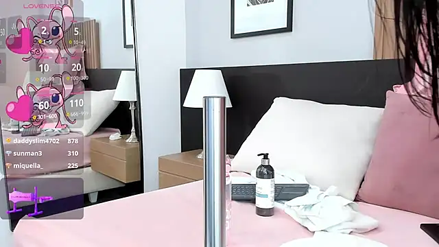 dazhia lee online show from 02/21/25, 10:59