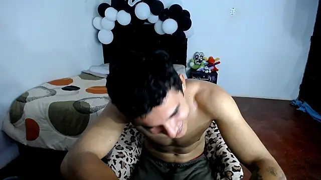 freddy romas online show from 10/07/25, 01:03