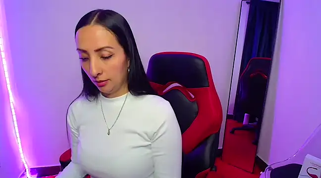 yaralyminjo2 online show from 02/28/25, 01:36