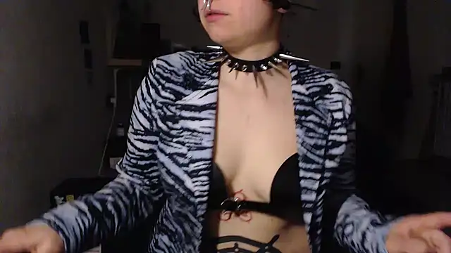 kinkyspirali online show from 03/09/25, 09:03