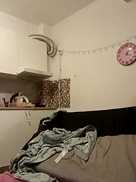 Saraporca30 online show from 12/05/24, 05:06