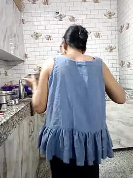 Saroj-Shah online show from 03/18/25, 06:04