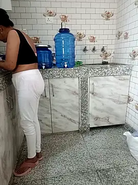 Saroj-Shah online show from 03/19/25, 08:01