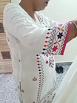 Saroj-Shah online show from 09/17/25, 05:31