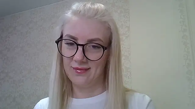 Pabonya91 online show from 02/11/25, 08:15