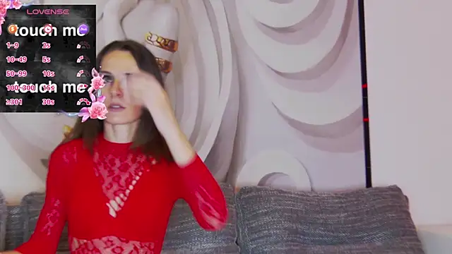 Snapshot of hailey_peach chatting on 09/19/25, 05:02 hailey peach online show from 09/19/25, 05:02