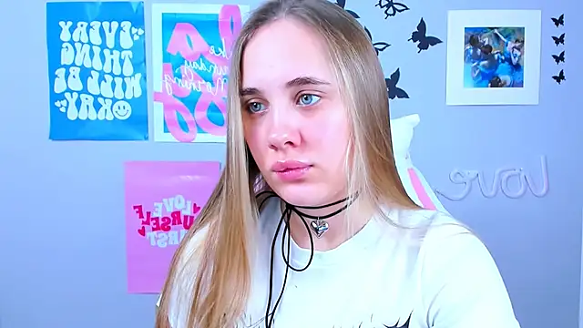 MiaMilas online show from 01/09/25, 05:02