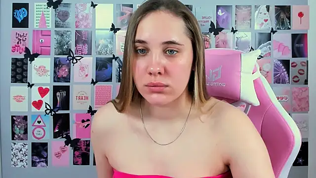 MiaMilas online show from 03/17/25, 05:23