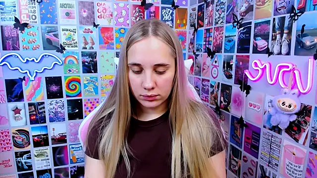 MiaMilas online show from 01/08/26, 03:36