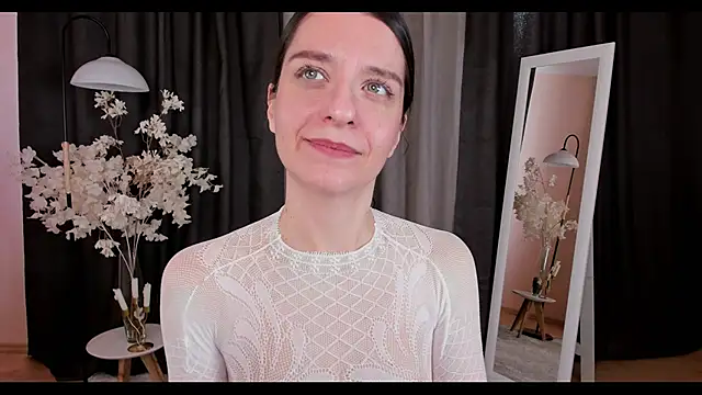 Snapshot of helentasty chatting on 02/03/25, 06:45 helentasty online show from 02/03/25, 06:45