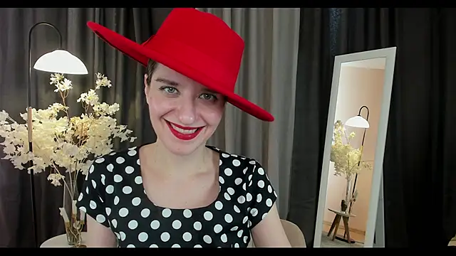 Snapshot of helentasty chatting on 02/07/25, 06:24 helentasty online show from 02/07/25, 06:24