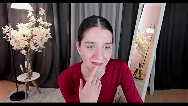 Snapshot of helentasty chatting on 02/25/25, 06:14 helentasty online show from 02/25/25, 06:14