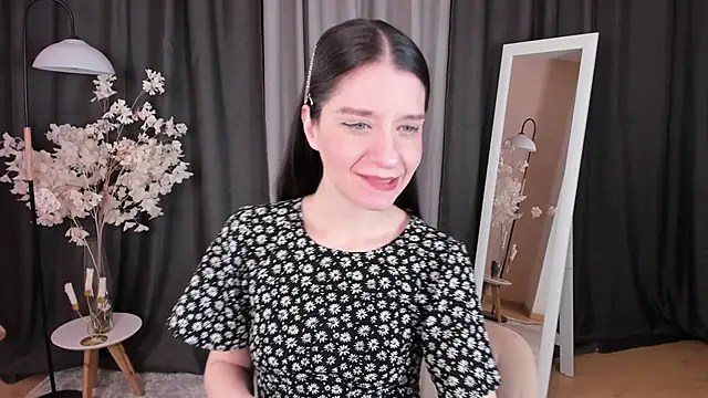 Snapshot of helentasty chatting on 03/03/25, 02:26 helentasty online show from 03/03/25, 02:26