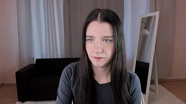 Snapshot of helentasty chatting on 10/05/25, 02:21 helentasty online show from 10/05/25, 02:21