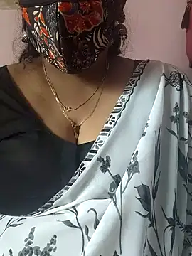 mallu-sumi online show from 11/01/25, 07:43