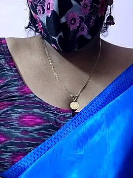 mallu-sumi online show from 04/23/26, 06:21