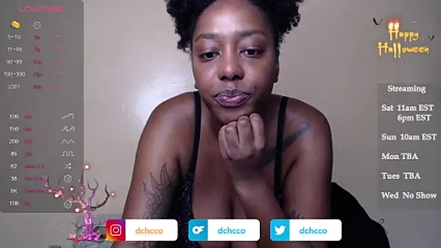 Snapshot of dchcco chatting on 11/01/25, 03:03 dchcco online show from 11/01/25, 03:03
