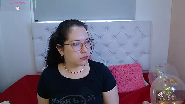 May Carlier online show from 02/14/26, 05:43