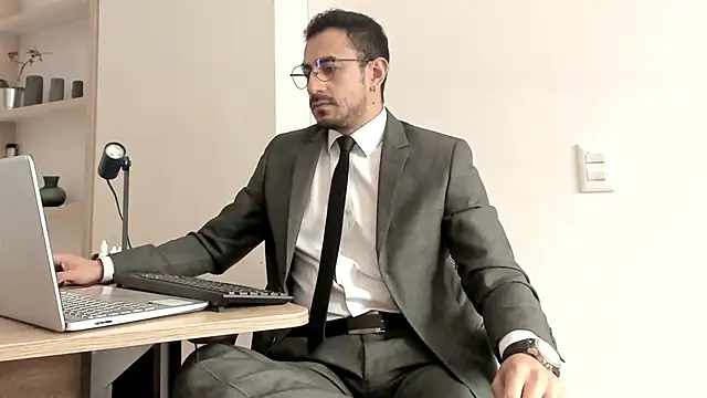 Snapshot of pablo-rincon95 chatting on 01/09/25, 03:44 pablo-rincon95 online show from 01/09/25, 03:44