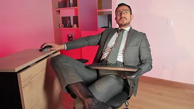 pablo-rincon95 online show from 01/13/26, 01:49