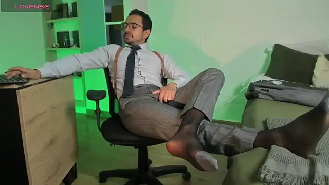 pablo-rincon95 online show from 02/13/26, 01:07