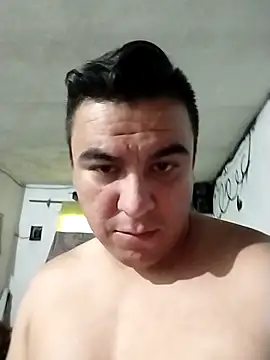 caramelodechile online show from 10/12/25, 02:38